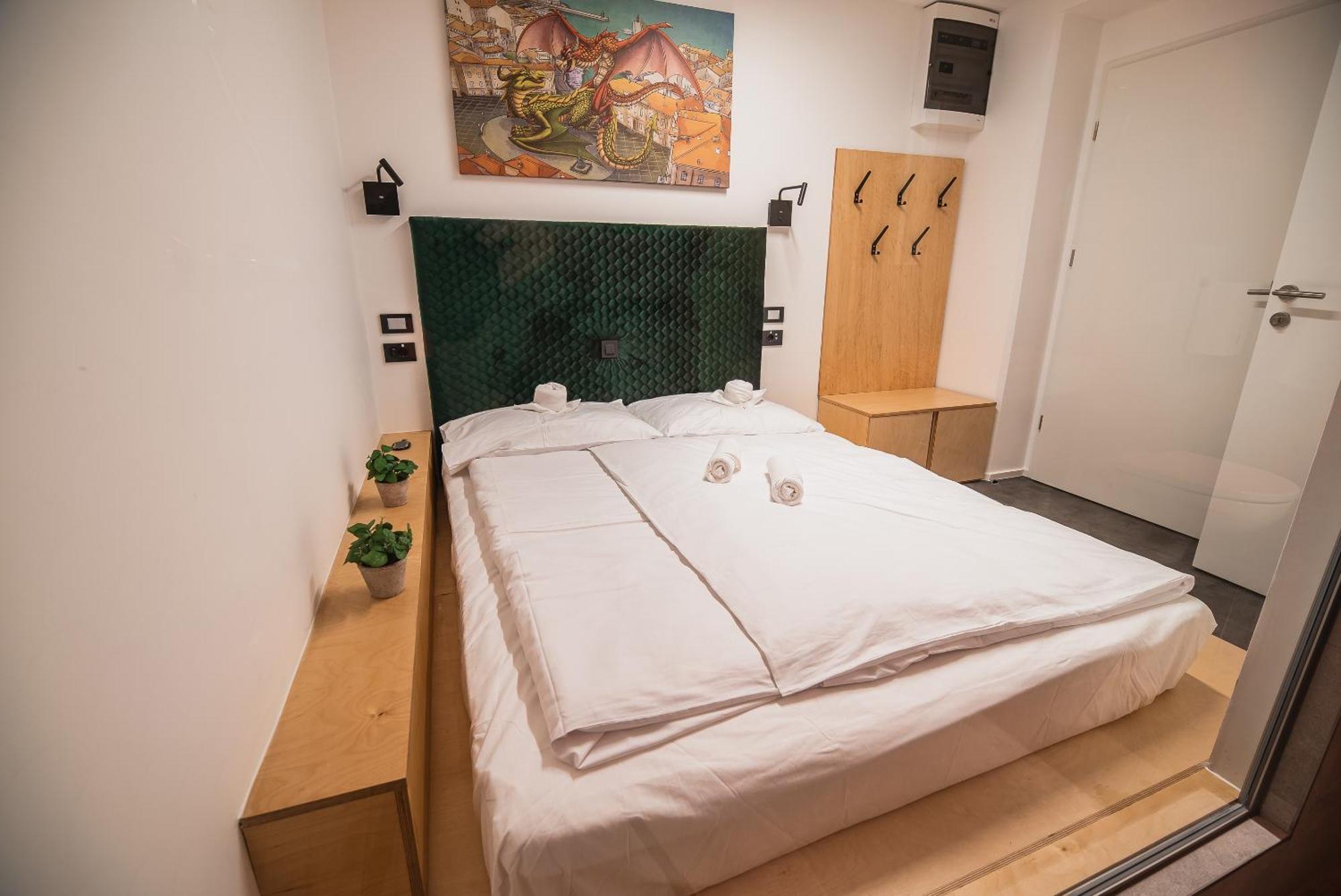 Dragons Dream Hostel Liubliana Habitación foto